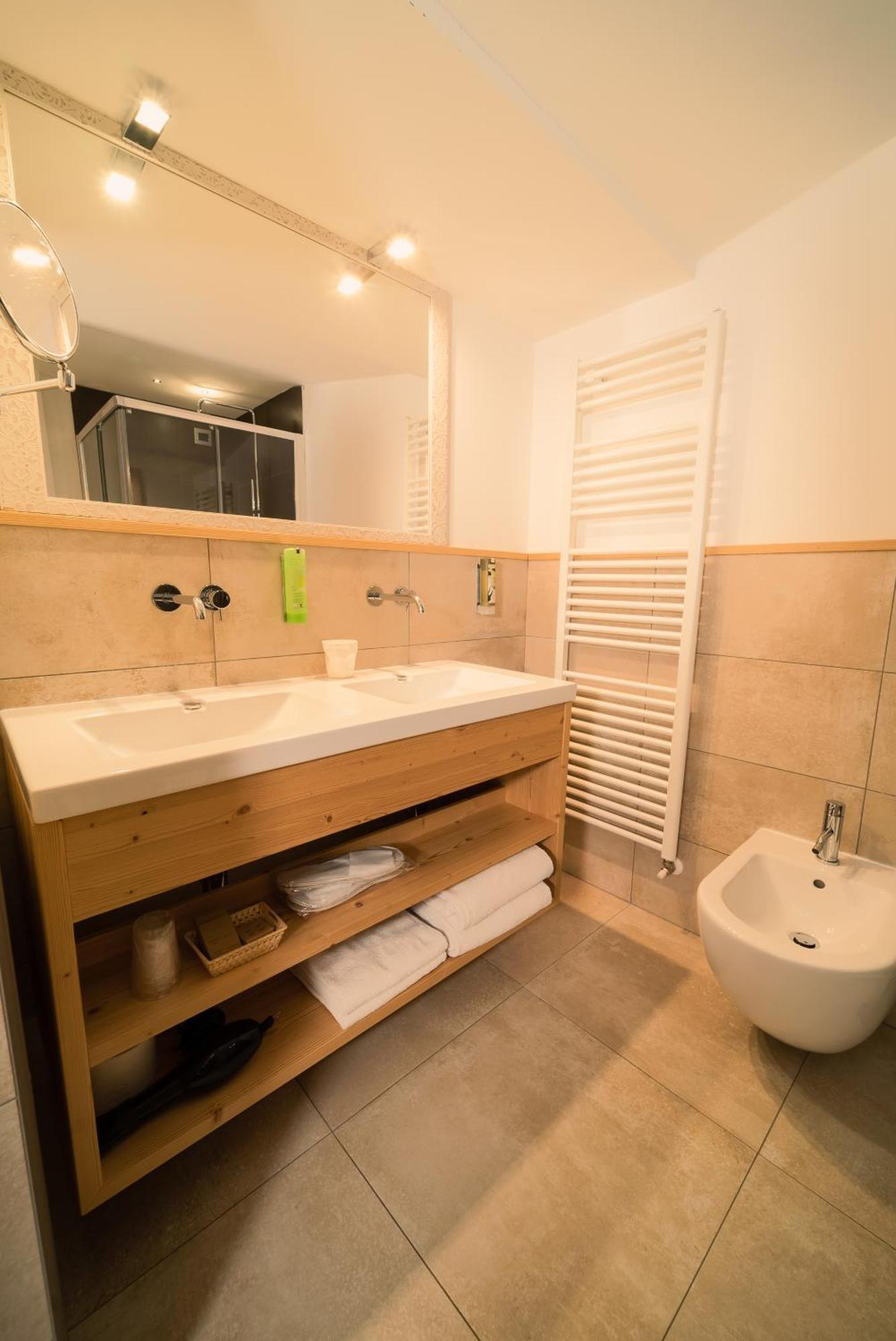 La Hotel 3*